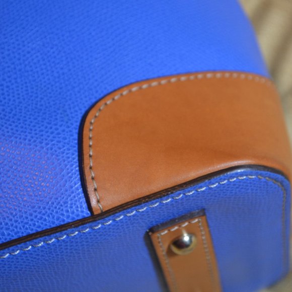 Dooney & Bourke Claremont Hobo Blue Shoulder Bag EUC - Picture 4 of 10